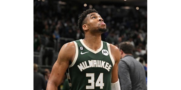 NBA:n surullisin joukkue tällä kaudella on Milwaukee Bucks